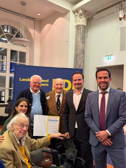 80-Jahr-Feier - Ehrung