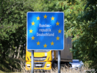 Ein Grenzschild der Bundesrepublik Deutschland.