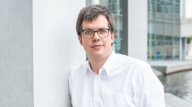 Lukas Köhler im Berliner Regierungsviertel.