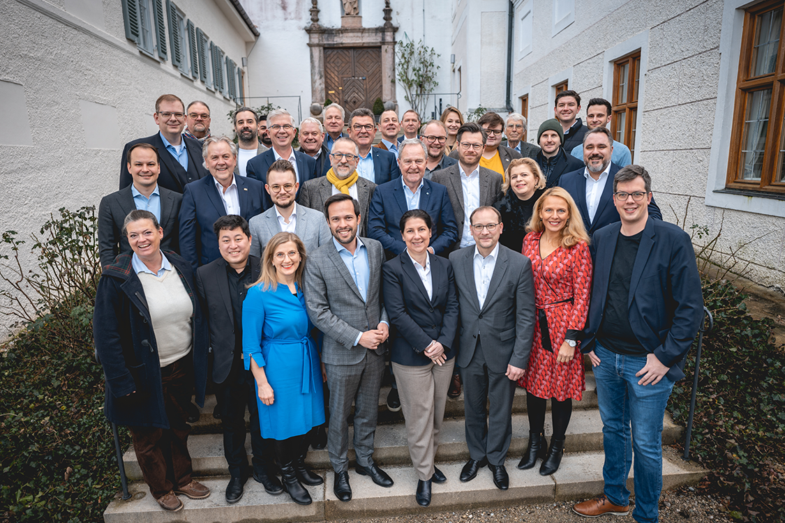 Landespartei, Landtagsfraktion und Landesgruppe auf der Klausurtagung in Seeon.