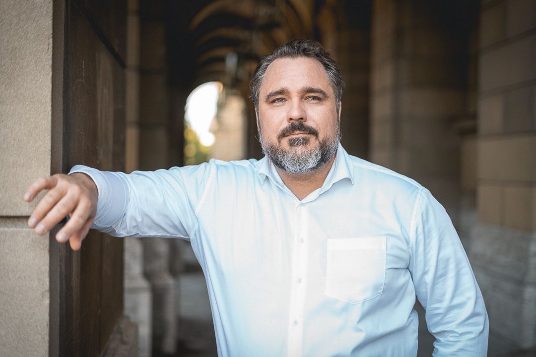 Der Autor, Daniel Föst, ist Bundestagsabgeordneter aus München sowie bau- und wohnungspolitischer Sprecher der FDP-Bundestagsfraktion.