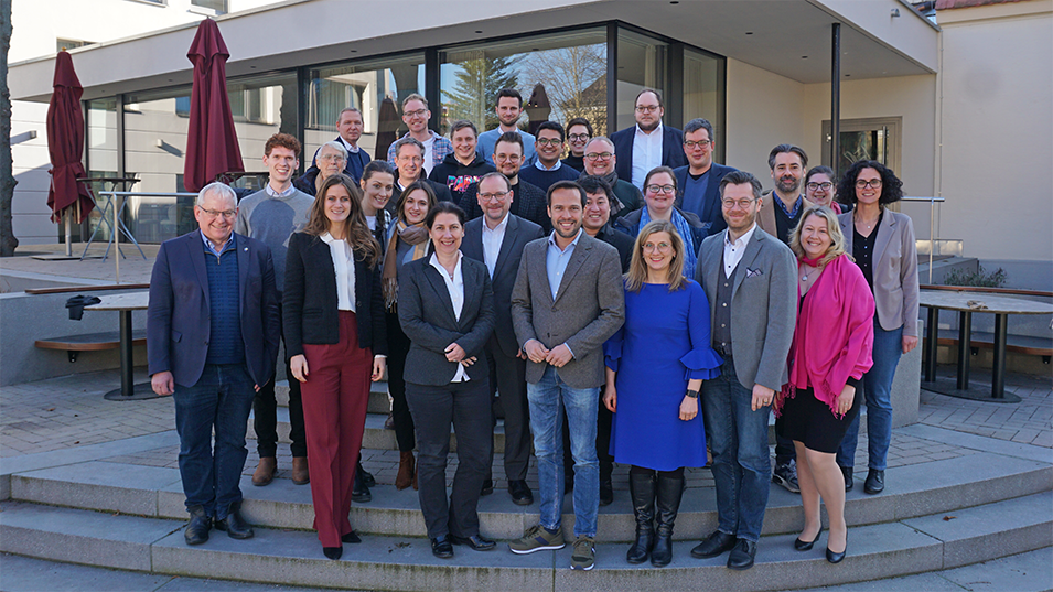 Der Vorstand der FDP Bayern auf der Landesklausurtagung in Straubing.
